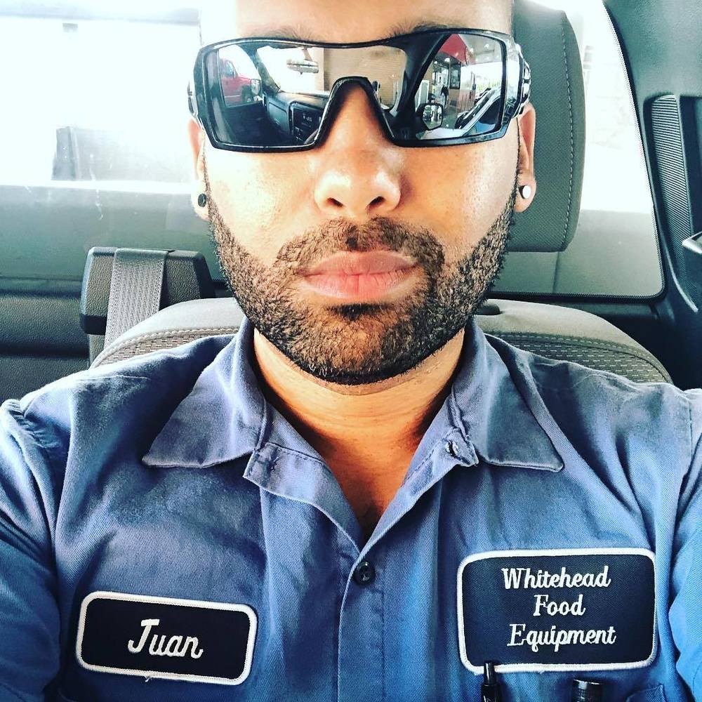 Meet your Posher, Juan